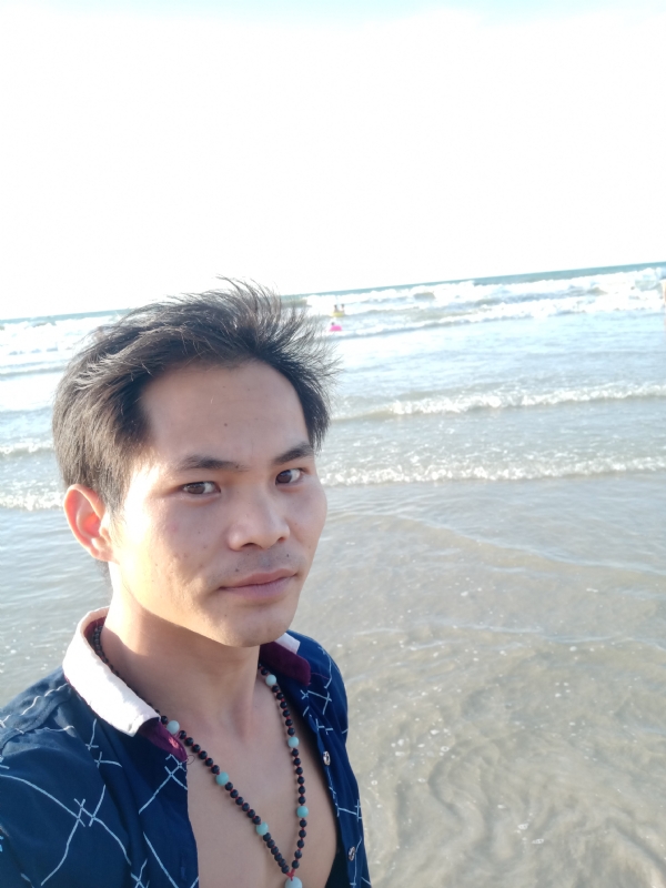 爱已欠费的第一张照片--浦北认干亲服务网